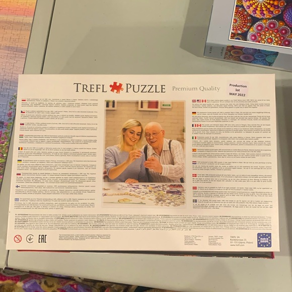 Trefi 1500 pc premium quality jigsaw puzzle - Picture 3 of 3